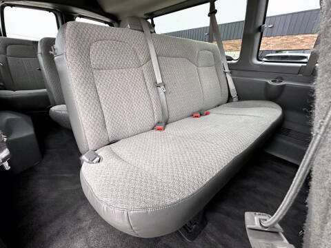 2016 Chevrolet Express LT 3500