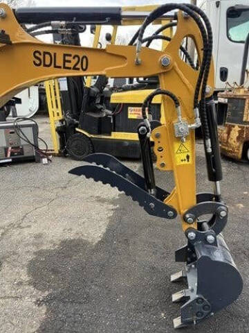 2025 SDLANCH SDLE20