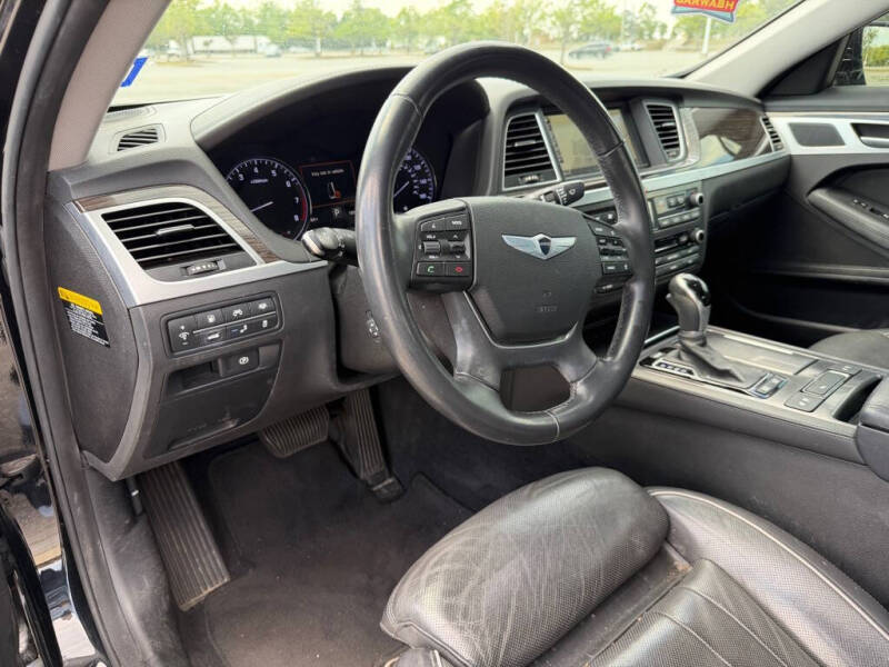 2015 Hyundai Genesis