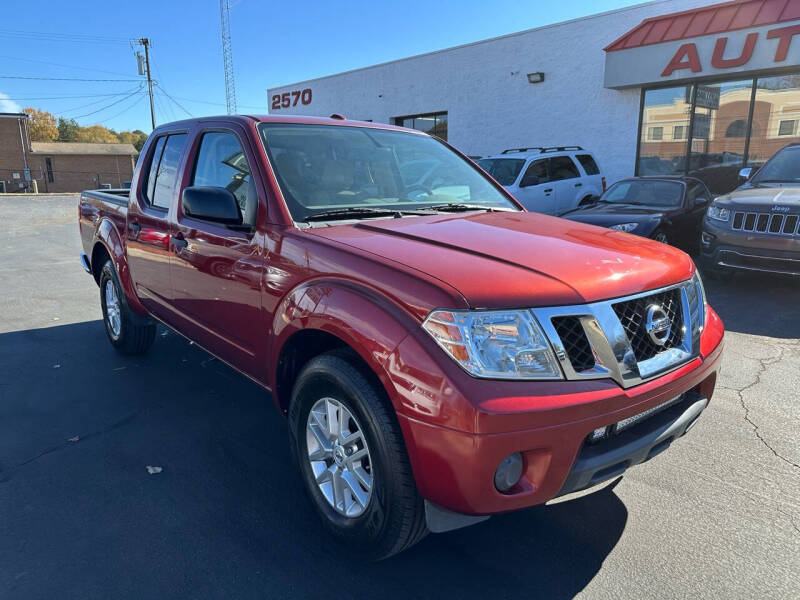 2014 Nissan Frontier SV photo 3