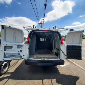 2021 Chevrolet Express 2500
