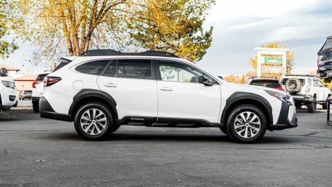 2024 Subaru Outback Premium