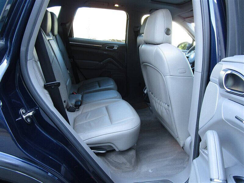 2012 Porsche Cayenne S