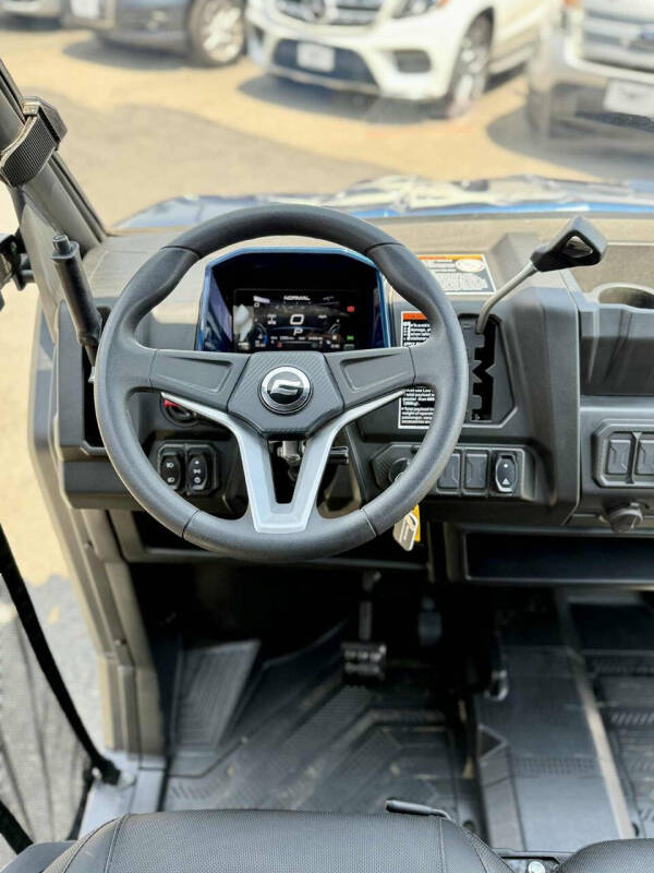 2023 CFMoto CForce 1000