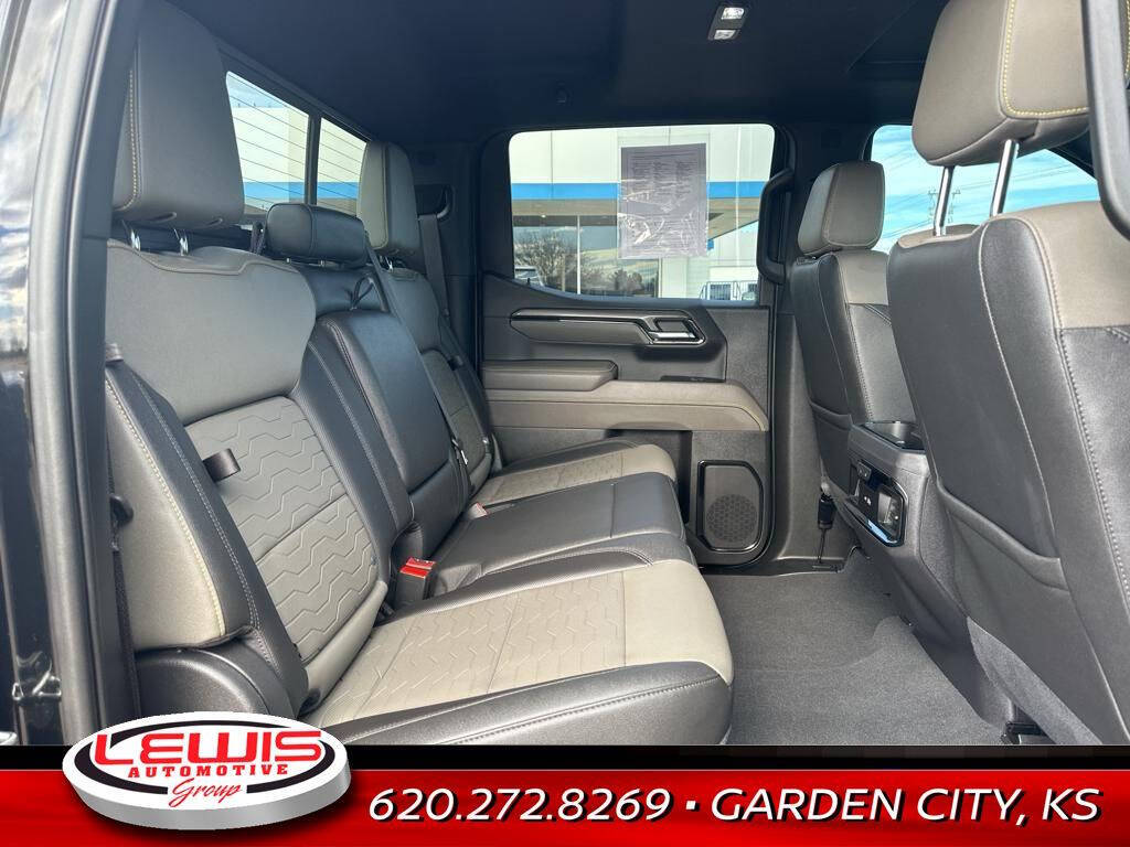 2022 Chevrolet Silverado 1500 for sale at Lewis Chevrolet of Garden City in Garden City, KS