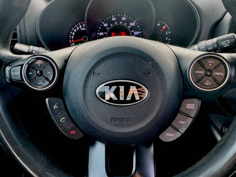 2019 Kia Soul +