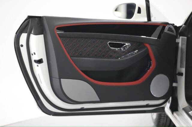 2022 Bentley Continental GTC Speed