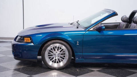 2004 Ford Mustang SVT Cobra