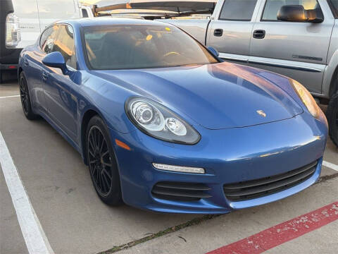 2016 Porsche Panamera Edition