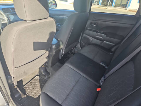 2021 Mitsubishi Outlander Sport ES