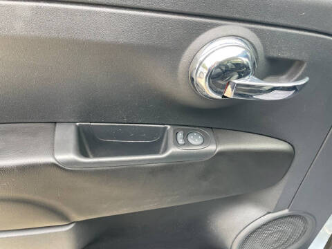 2015 FIAT 500c Lounge