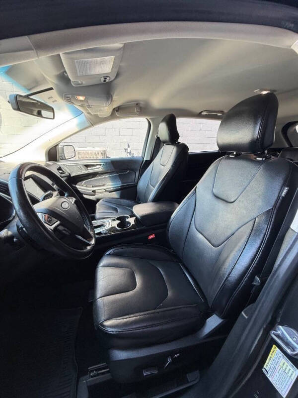 2018 Ford Edge Titanium