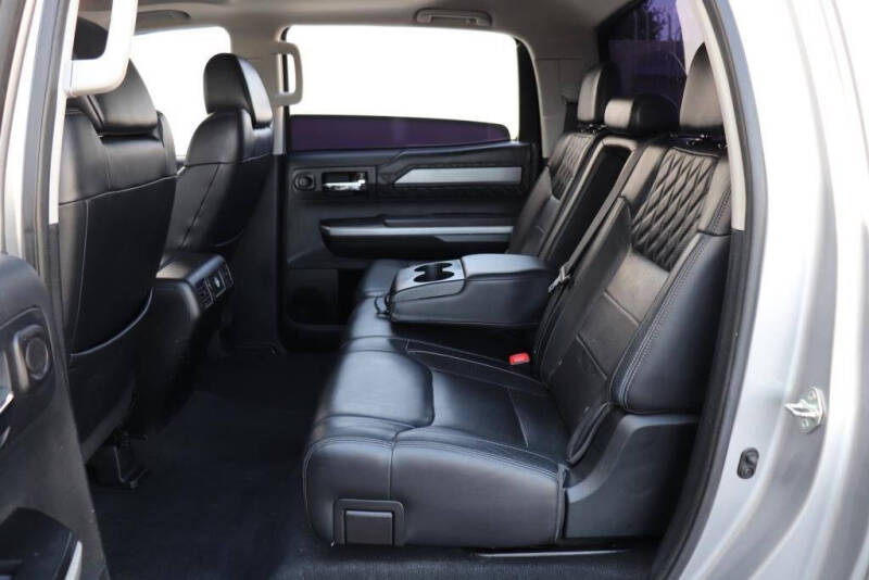 2014 Toyota Tundra Platinum