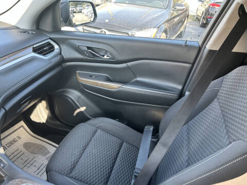 2018 GMC Acadia SLE-2