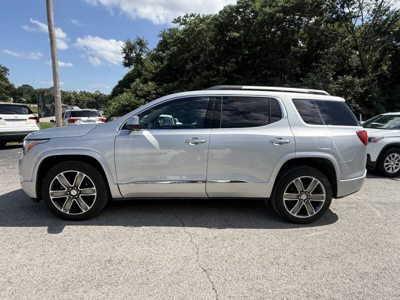 2017 GMC Acadia Denali