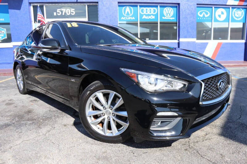 2018 Infiniti Q50 2.0T Luxe