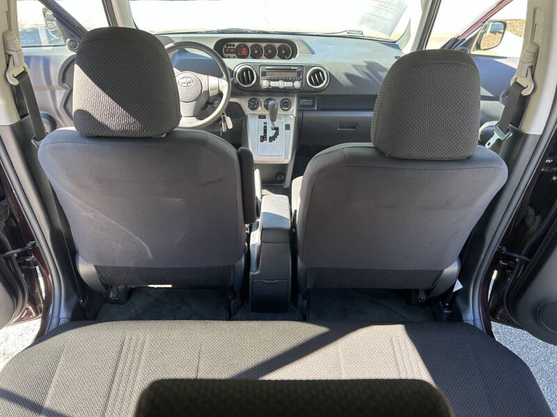 2009 Scion xB