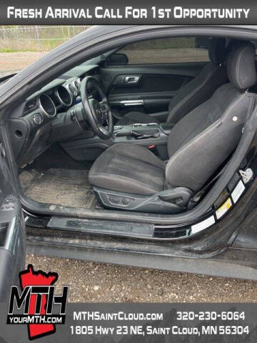 2022 Ford Mustang EcoBoost