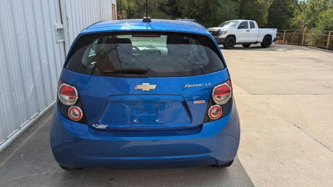 2016 Chevrolet Sonic LT Auto