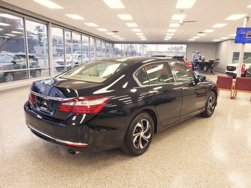 2017 Honda Accord LX photo 6