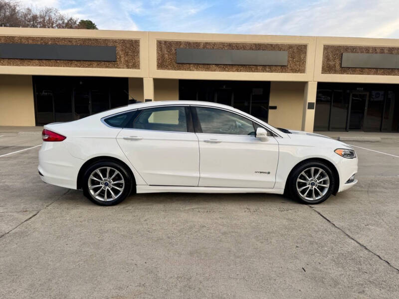 2017 Ford Fusion Hybrid SE