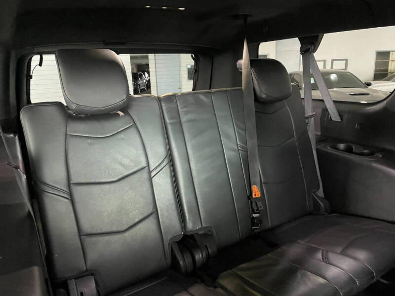 2018 Cadillac Escalade ESV Platinum