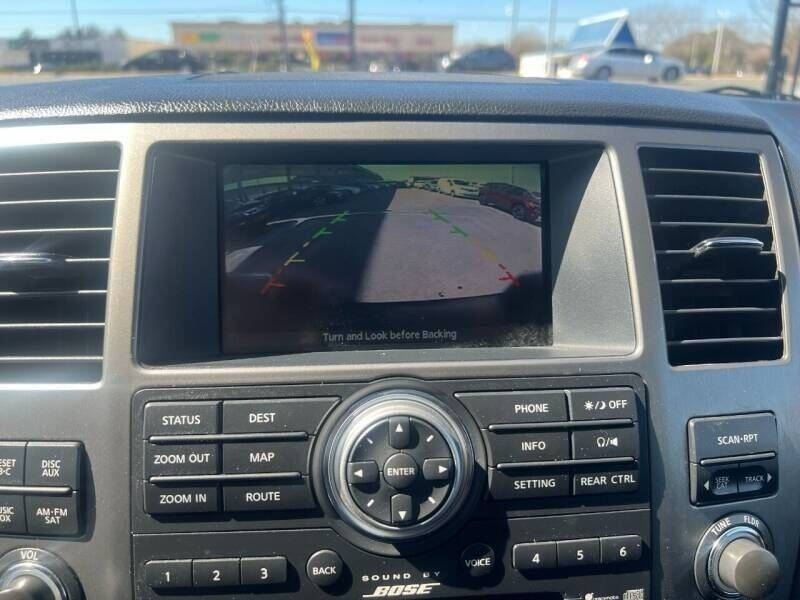 2011 Nissan Armada Platinum