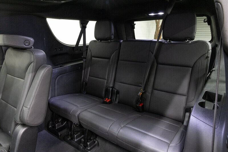 2023 Chevrolet Suburban Z71