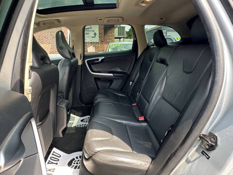 2010 Volvo XC60 T6