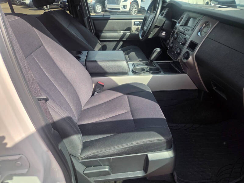 2017 Ford Expedition XLT