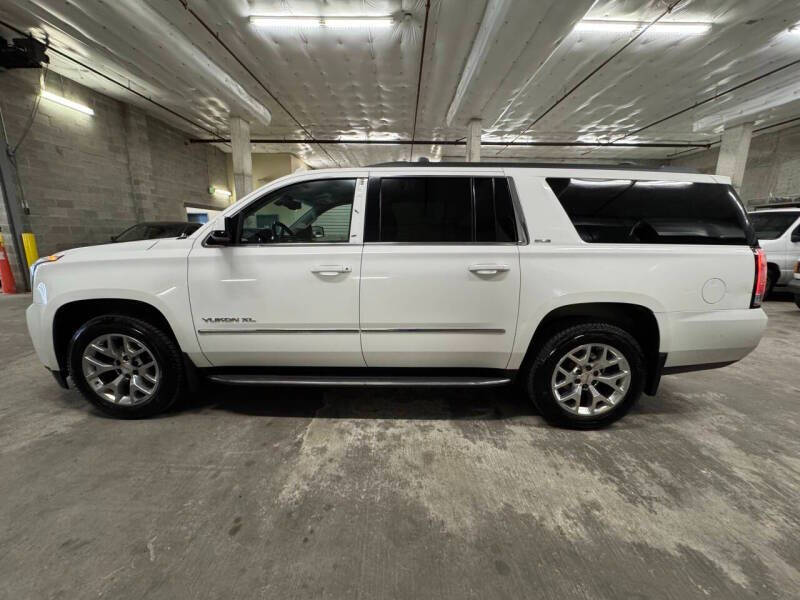 2015 GMC Yukon XL SLE