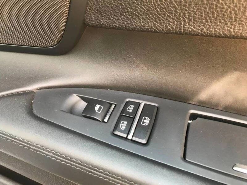 2011 BMW 7 Series 750Li xDrive