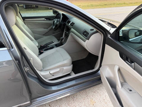 2015 Volkswagen Passat 2.0L TDI SE