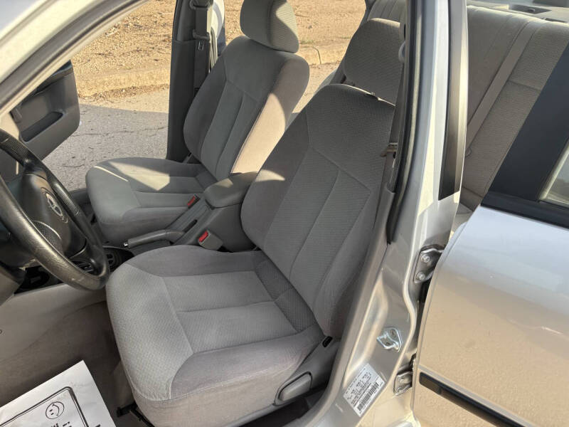 2003 Mazda Protege DX
