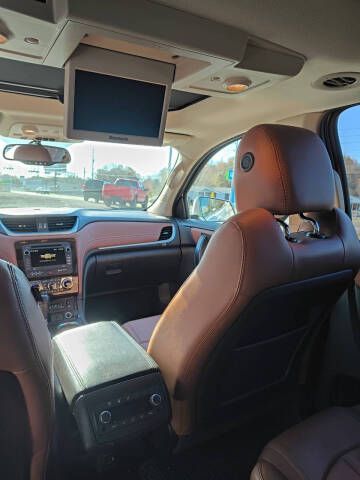 2017 Chevrolet Traverse LT