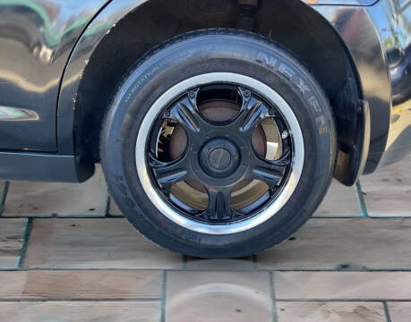 2008 Nissan Versa 1.8 S