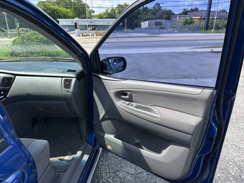 2005 Mazda MPV LX