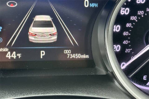 2021 Toyota Camry Hybrid XLE