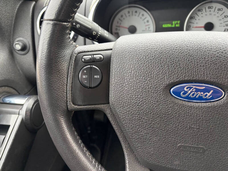 2010 Ford Explorer Sport Trac XLT