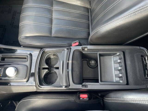 2022 Chrysler 300 S V6