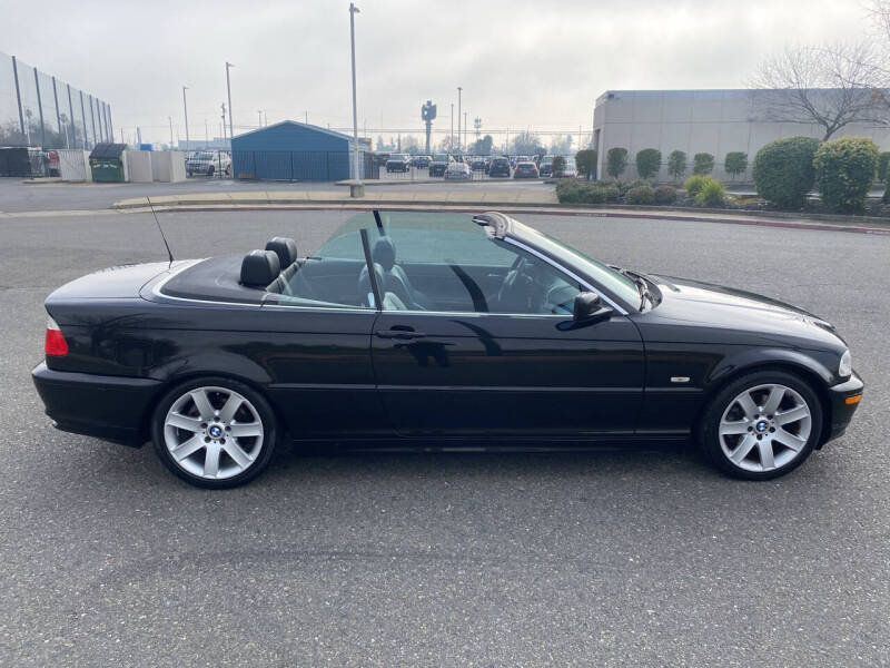 2002 BMW 3 Series 325Ci
