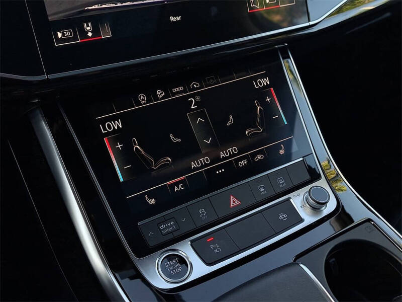 2022 Audi Q7 quattro Premium Plus 55 TFSI