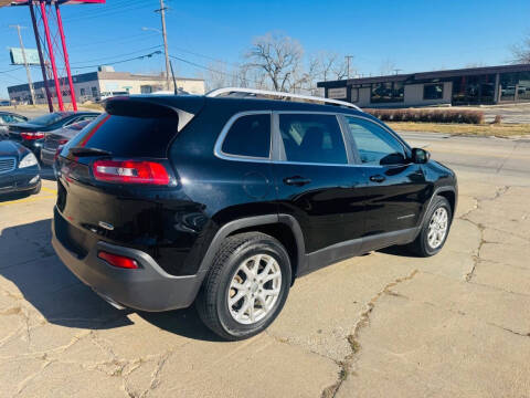 2017 Jeep Cherokee Latitude