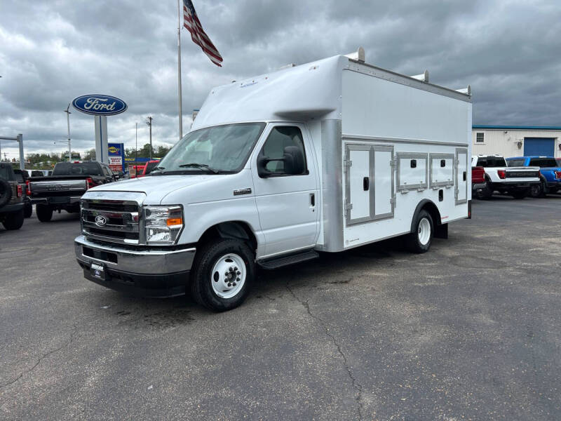 2027 Ford E-Series