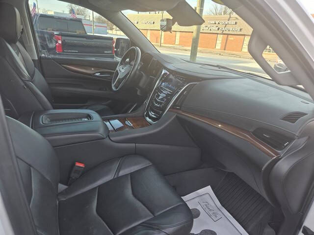 2020 Cadillac Escalade ESV Luxury