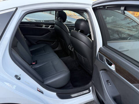 2015 Hyundai Genesis 3.8L