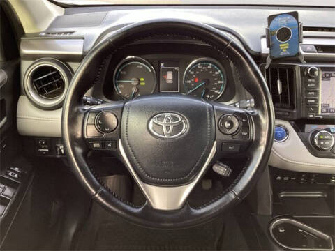 2017 Toyota RAV4 Hybrid Limited