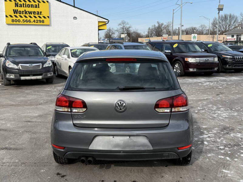 2014 Volkswagen Golf 2.5L PZEV