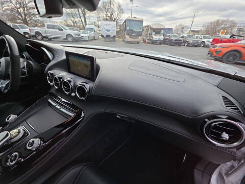 2017 Mercedes-Benz AMG GT