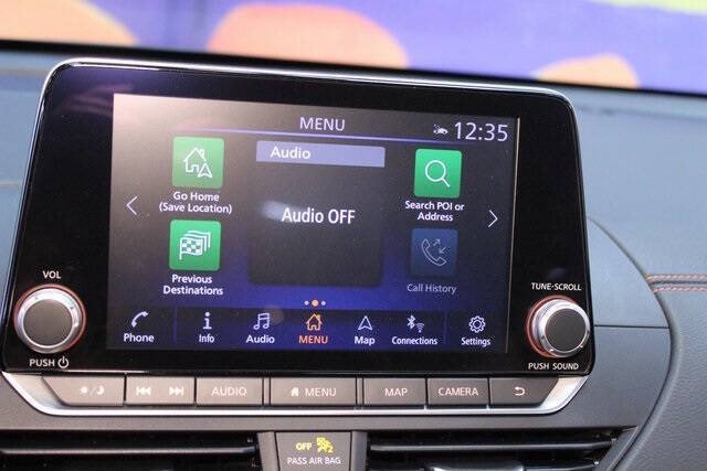 2022 Nissan Altima 2.5 SR